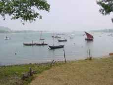 Barcos Ancorados na Pesqueira