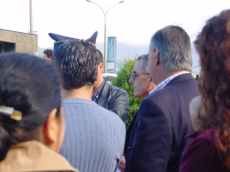 Chefe de Divis�o discute com feirantes