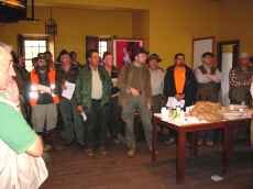 ... e ca�adores escutam