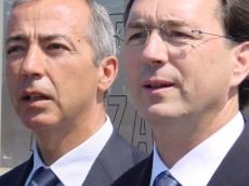 Presidente do Instituto de Estradas e Jos� Manuel Carpinteira