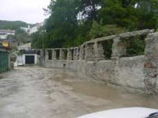 Aqueduto preservado na Rua de Vilarinho