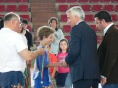 Presidente dos Bombeiros de Caminha entrega Medalha