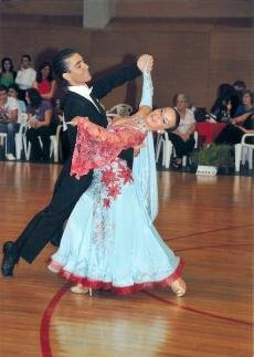 Dan�arinos do S.C.Vianense Eduardo Gon�alves e Telma Pereira