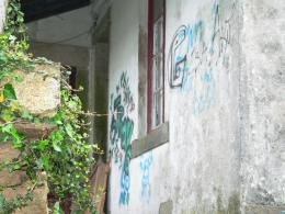 ... por visitantes que deixaram marcas