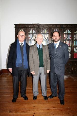 Presidentes dos rgos sociais eleitos (da esq. para a direita): Antonino Gonalves Cacho - presidente do Conselho Fiscal, Joo Gonalves da Costa - presidente da Assembleia-Geral e Alexandre Carlos Marta, presidente da Direco