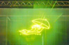 Projec��es Laser em Cortina de �gua